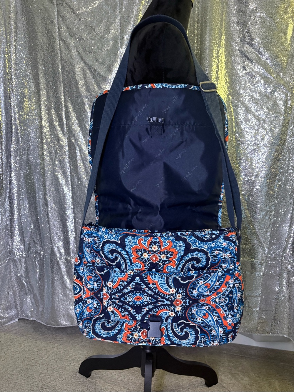 Vera Bradley Messenger Bag Marrakesh Pattern - Picture 3 of 6